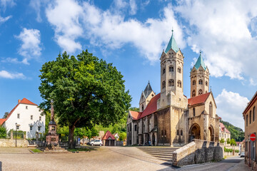 Fototapeta na wymiar Sankt Marien Kirche, Freyburg, Sachsen-Anhalt, Deutschland 