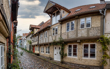 Panorama-Blick durch den Oluf-Samson-Gang in der Altstadt von Flensburg