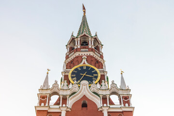 Fototapeta na wymiar Spasskaya Tower of the Kremlin Moscow big clock and bell ringing