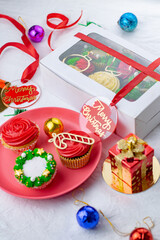 Christmas cupcakes