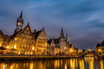 Fototapeta na wymiar Ghent, Belgium old town cityscape from the Graslei are at dawn