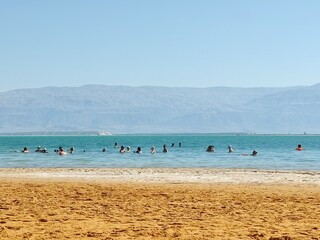 Fototapeta na wymiar beach, dead sea israel blue sky
