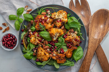 healthy salad bowl with roasted cauliflower