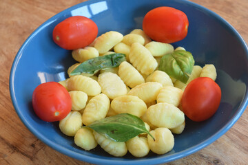 gnocchi with tomatoes and basil