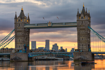 Fototapeta na wymiar Tower Bridge at colourful sunrise in London. England