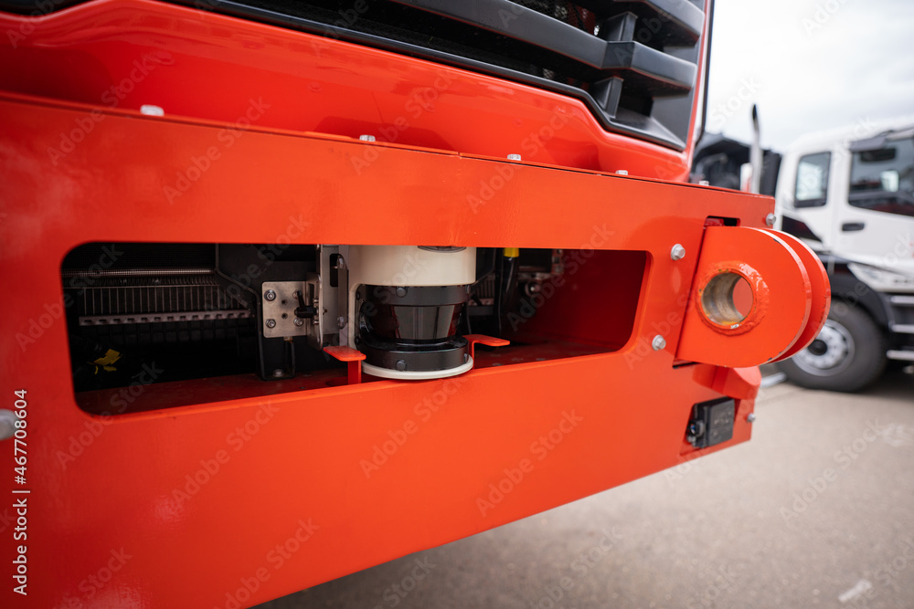 Poster machine vision system of an autonomous self driving truck.