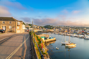 Obraz premium Newlyn harbour town panorama at sunrise in Cornwall. United Kingdom