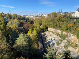 Fototapeta na wymiar Autumn in Luxembourg 