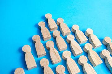 Lots of human figures lie in the same direction. Social organizations, commercial structure....