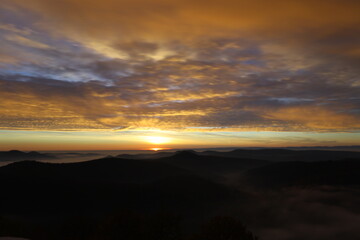 Sonnenaufgang auf der Wendelenburg