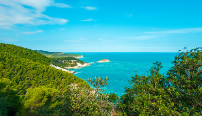 Fototapeta premium Bari, Italien, und seine wunderschöne Küste im Herbst