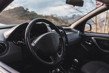 Steering wheel. photograph of the interior of a car without people.