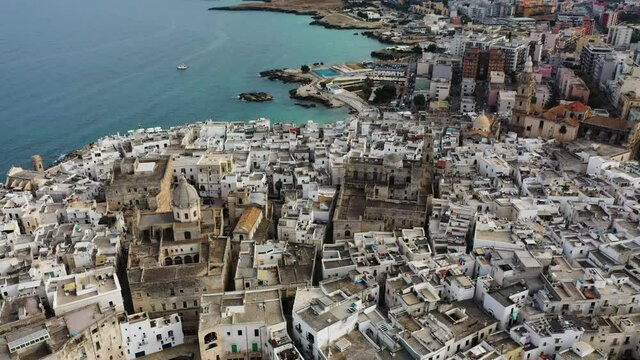 Monopoli, Apulia 11