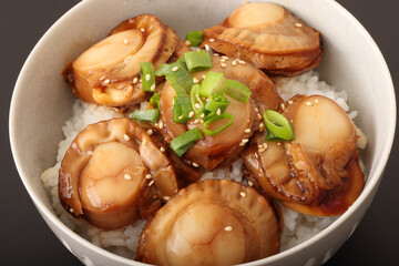 帆立の照り焼き丼