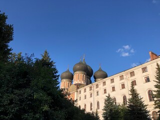 Fototapeta na wymiar Pokrovsky Cathedral Moscow, Izmailovo, day