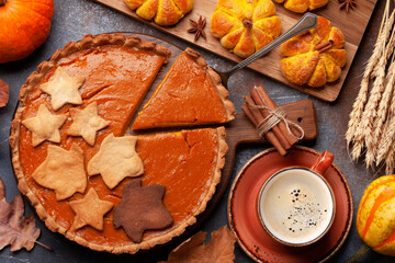 Pumpkin pie and various pumpkins