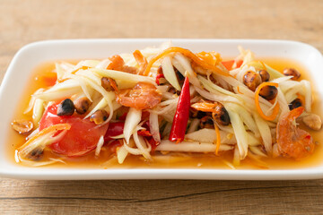 Som Tum - Spicy papaya salad