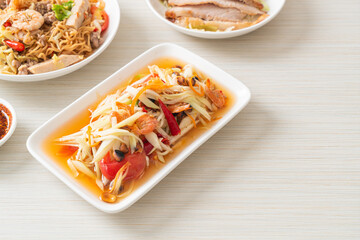 Som Tum - Spicy papaya salad