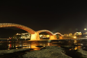 山口県観光岩国市錦帯橋芸術祭2021 炎とアート 錦帯橋篝火、幻想空間 夜のキンタイキョウ！