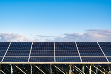 【再生可能エネルギー】太陽光パネル　太陽光発電
