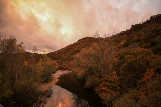 Castilla y Le&oacute;n, Valdor&eacute;, Oto&ntilde;o.
