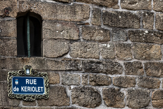 Auray