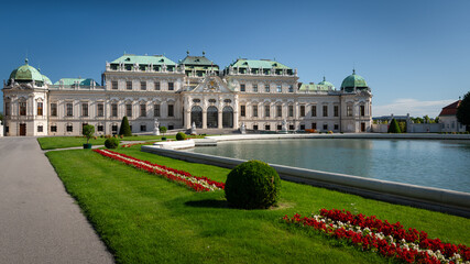 Fototapeta premium Upper Belvedere Palace on a sunny day in summer