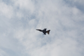 f 16 fighter jet Turkish Air Force Flying in 9 Eylul celebrations