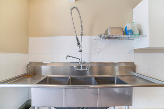 Stainless Kitchen Sink With Pull Out Spring Faucet And Side Sprayer