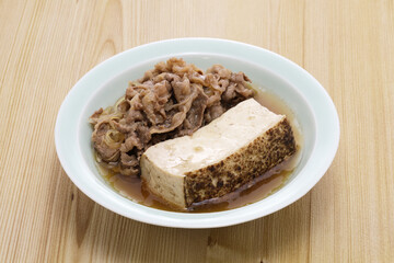 simmered sliced beef and tofu, japanese food