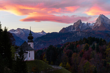 Fototapeta na wymiar The Maria Gern pilgrimage church in Berchtesgaden in fall at dusk