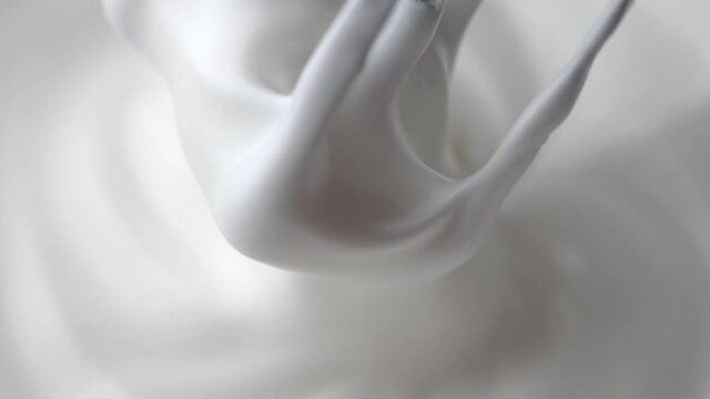 whipping meringue with electric mixer