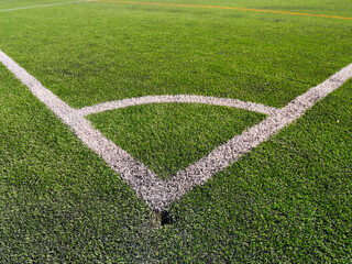 Detalle de corner de campo de fútbol de césped artificial © Pedro J. Bernal