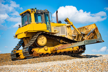 Earth mover- side view