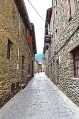 Fototapeta premium Calles de Queralbs, Barcelona Cataluña España