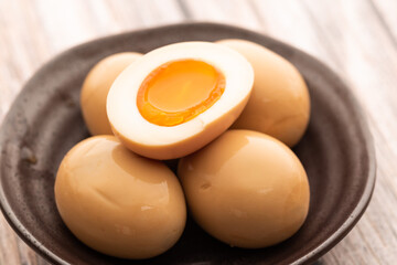 煮卵