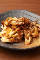 舞茸のバター醤油炒め