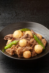 牛肉とサツマイモの甘辛煮