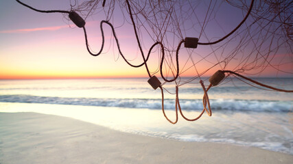 Blick durchs Fischernetz