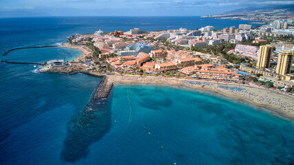 Vistas aérea de la playa de Las Vistas, Arona, Tenerife, Canarias. Fotos con drone