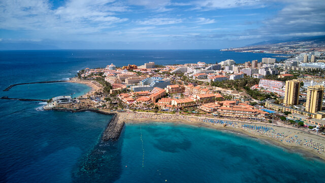 Vistas a&eacute;rea de la playa de Las Vistas, Arona, Tenerife, Canarias. Fotos con drone
