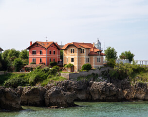 Fototapeta na wymiar Colorful houses by the sea