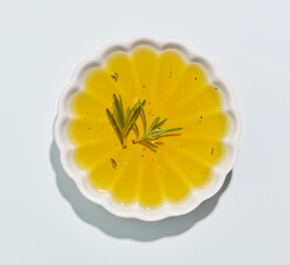 Fototapeta na wymiar bowl of olive oil