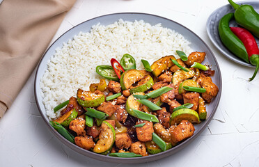 kung pao chicken with rice and hot pepper