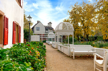Ettlingen Park an der Residenz im Herbst