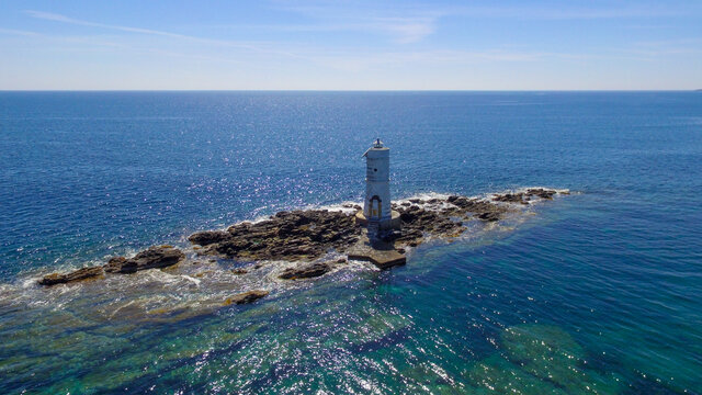 Mangiabarche lighthouse