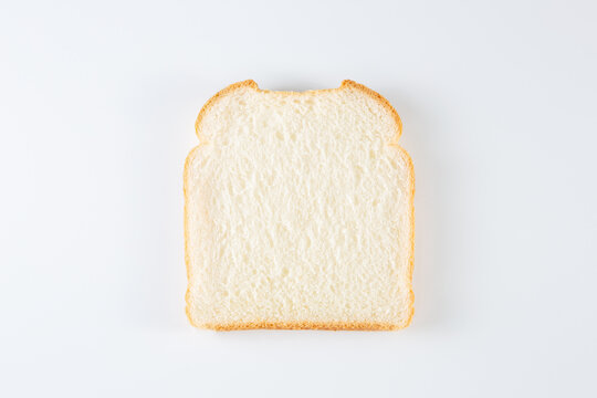 흰배경의 식빵 - isolated on white background