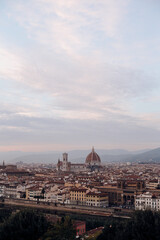 Fototapeta na wymiar Vista de Florencia desde la plaza de Miguel Angel