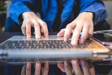 Fototapeta premium Asian business man person, freelance businessman working in co-working space or cafe