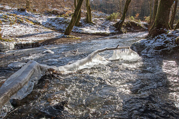 Eis, Bach, Fluss, Winter, Kristalle, Eiszapfen, Kälte
